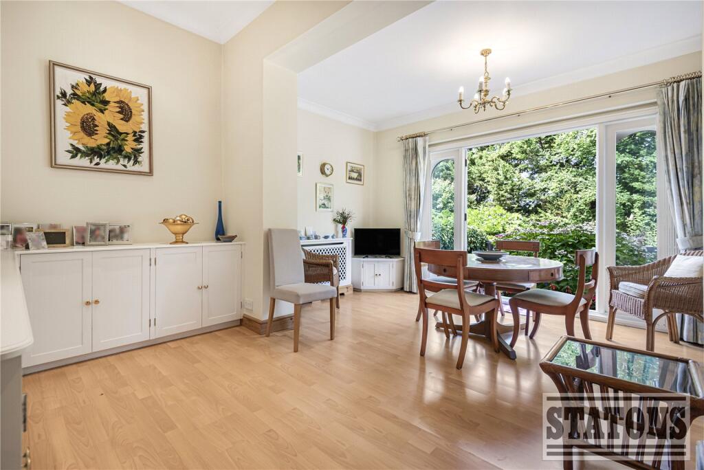 House in Enfield - More