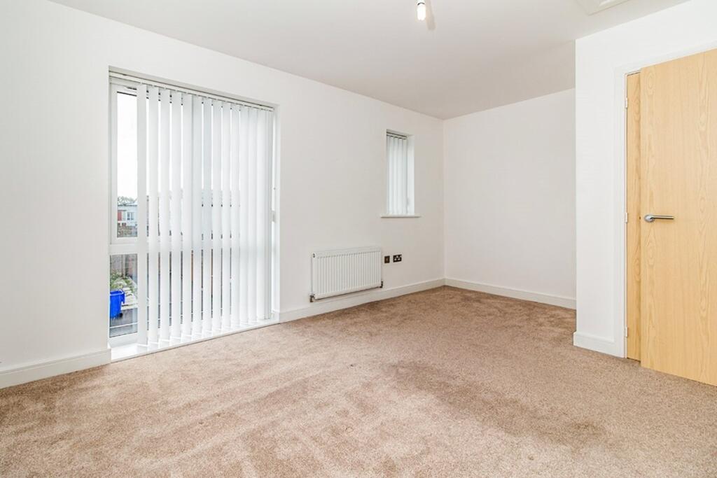 Aldridge Road, Manchester, M11 photo 4