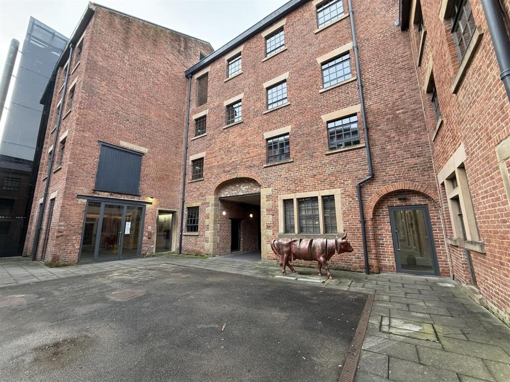 1-bed flat on The Mill, Castle Street, Stalybridge, £140,000