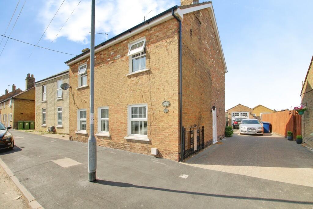 Main image of property: New Road, Chatteris