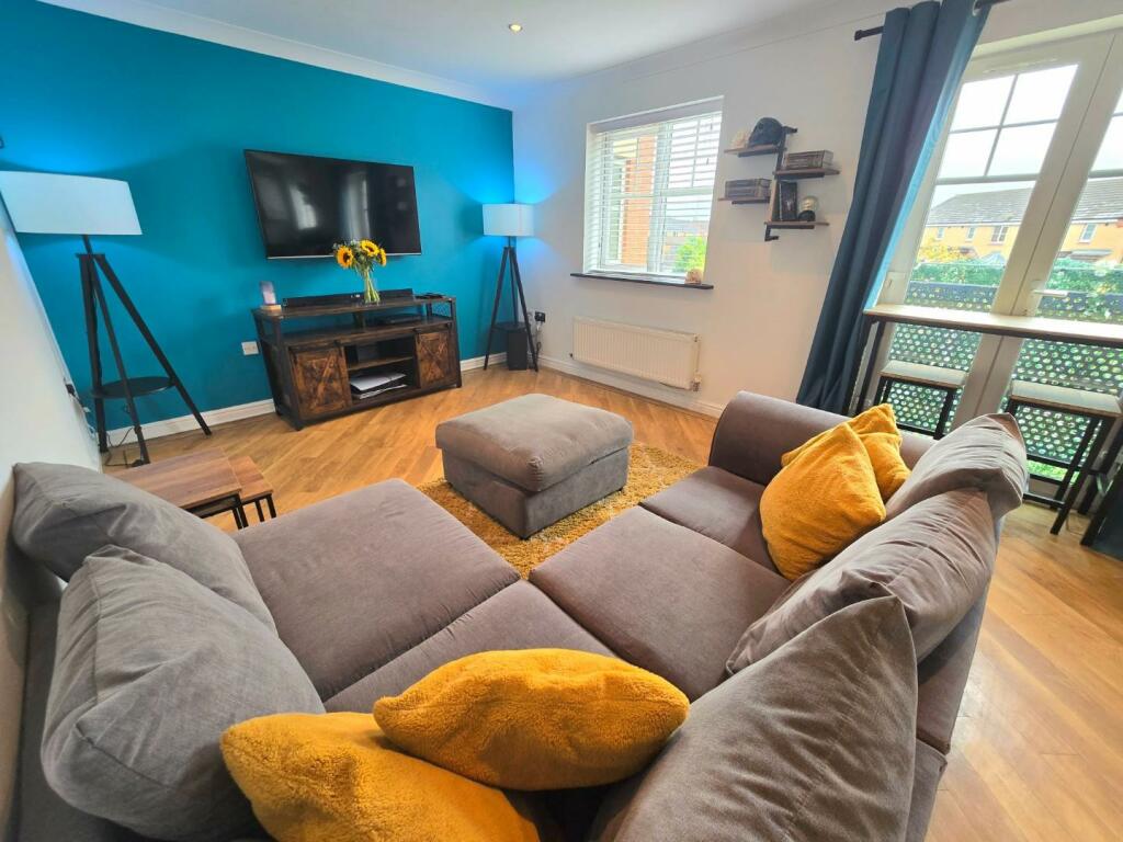 Knebworth Court, Ingleby Barwick, Stockton-On-Tees photo 2