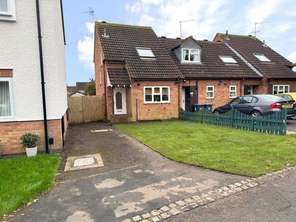 Main image of property: Pampas Close, Stratford-Upon-Avon