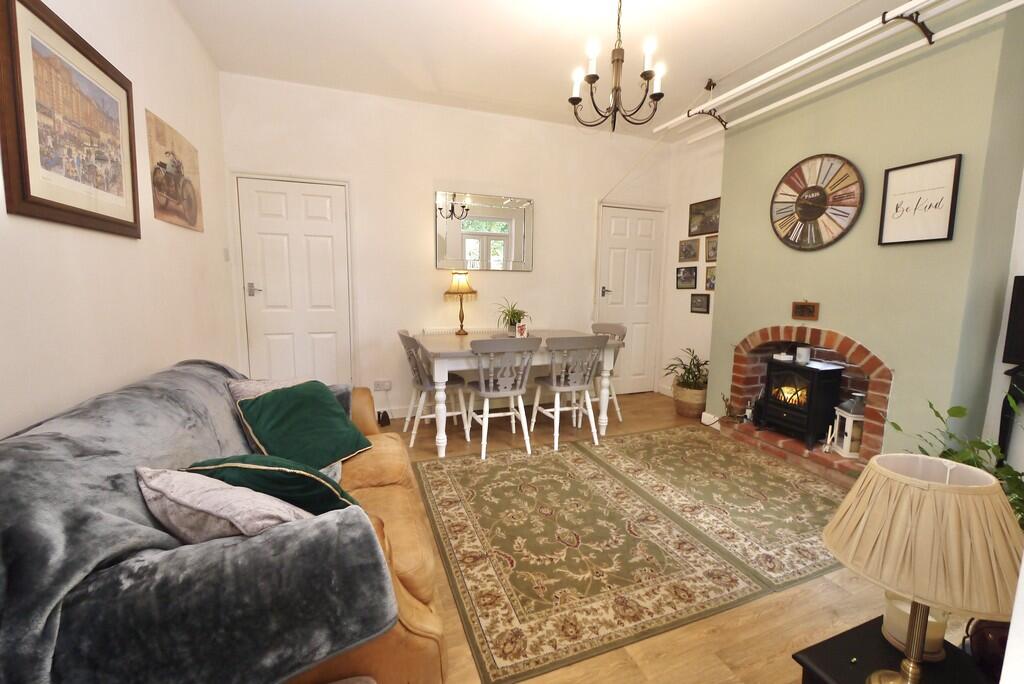 House in Bassetlaw, Misterton Soss, Misterton - View 4