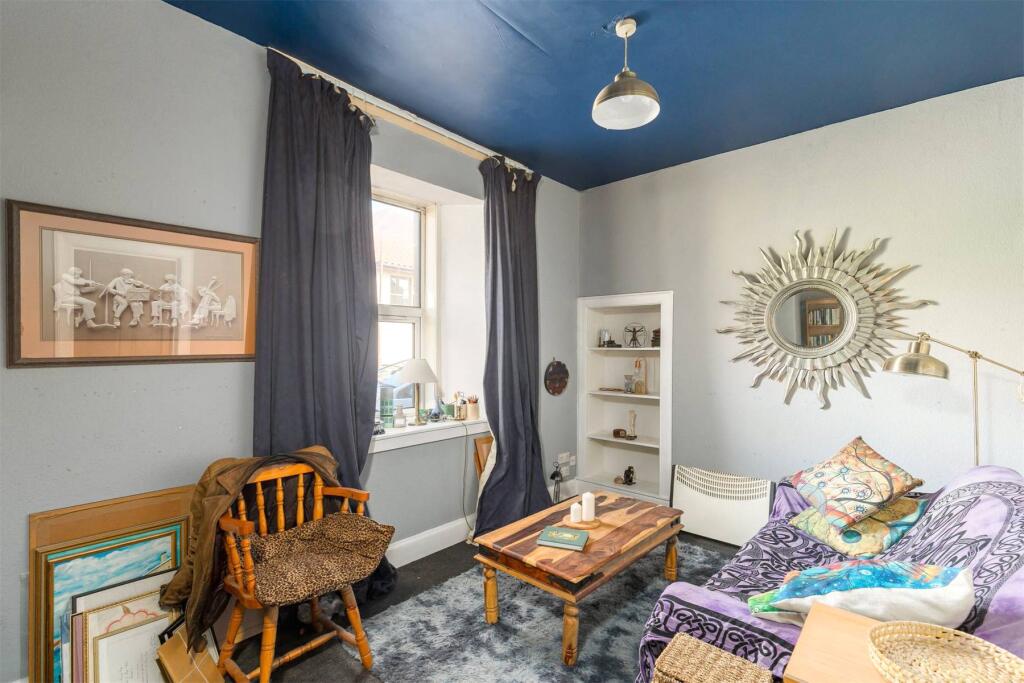 Apartment in Kirkliston - View 5