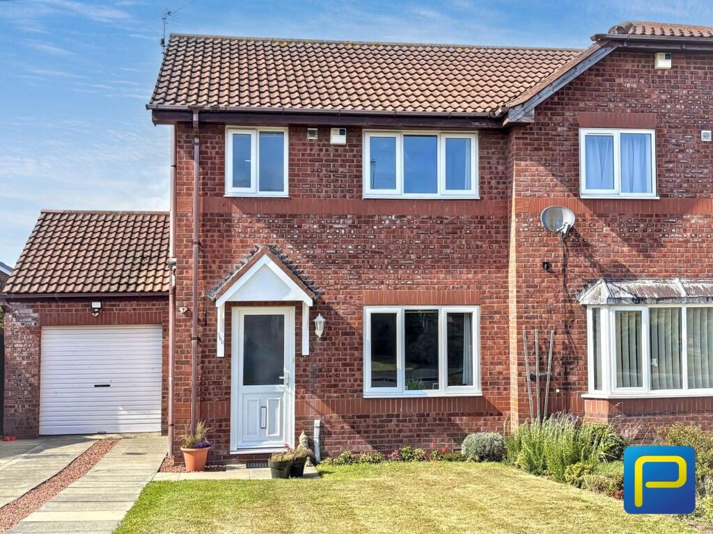 Main image of property: Gloster Park, Amble, Northumberland, NE65 0HQ