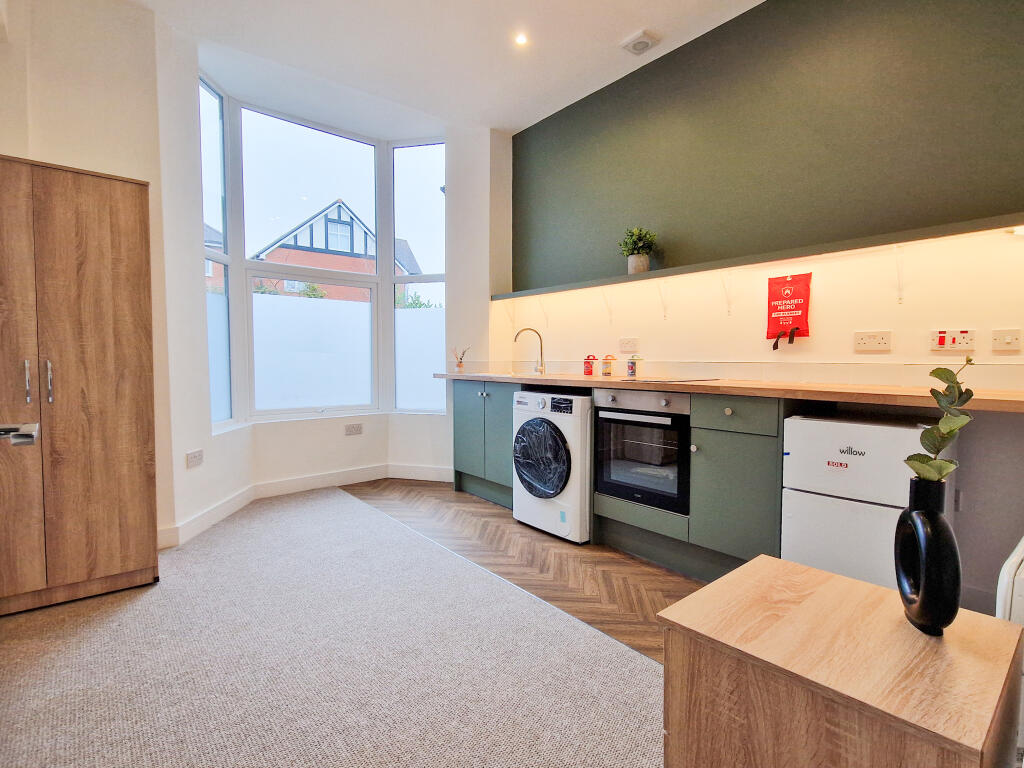 Main image of property: Park Road Moseley B13 8AB