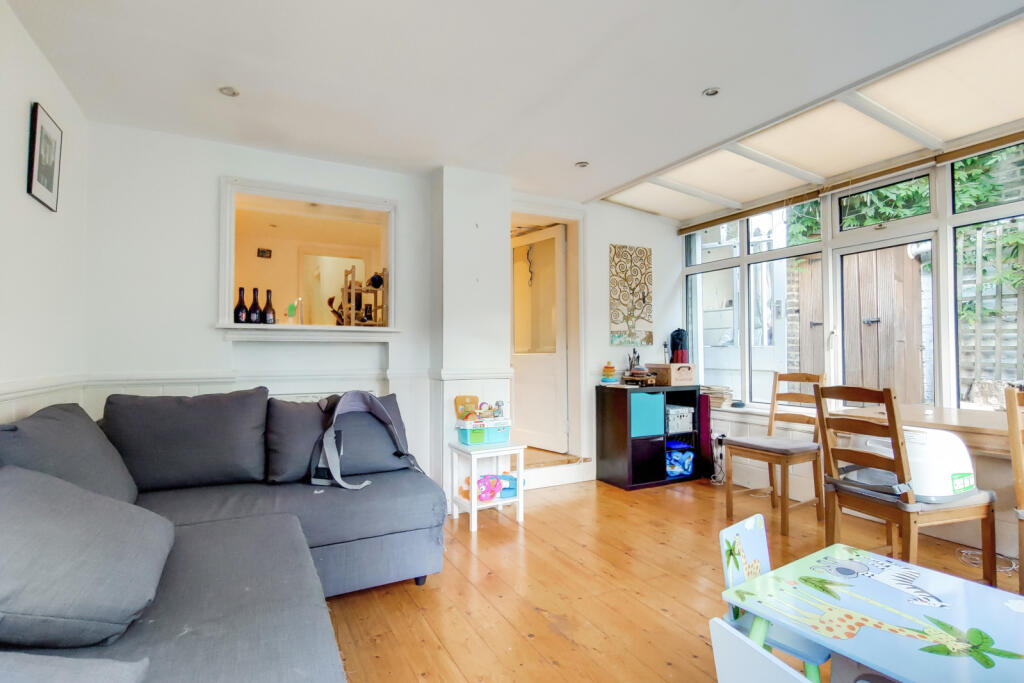 House in London - More