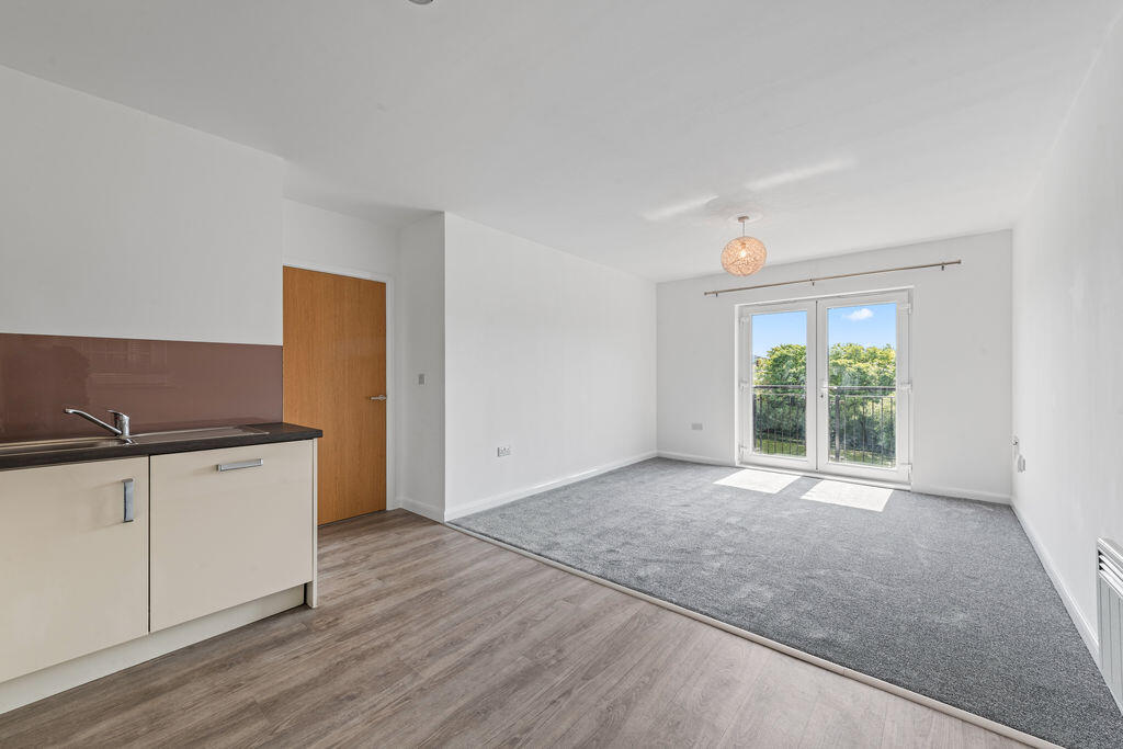 Apartment in Warrington - View 3