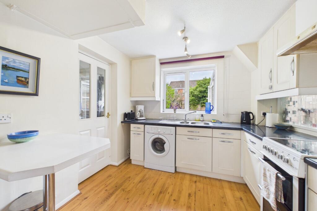 Whaley Road, Wokingham, Berkshire, RG40 - View 4