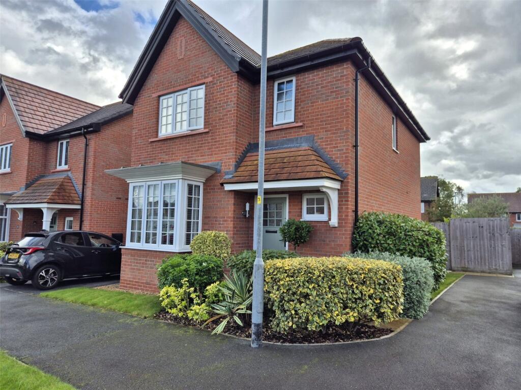 Main image of property: Winscar Close, Great Sankey, Warrington, Cheshire, WA5