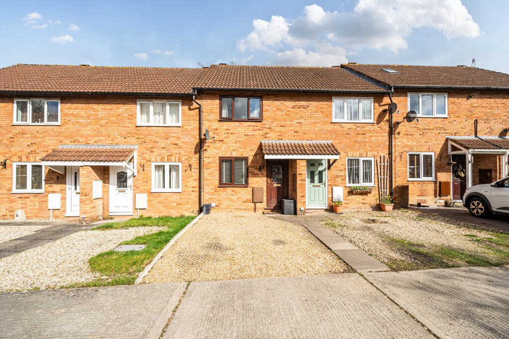 Main image of property: Bayleaf Avenue, Woodhall Park, Swindon, SN2