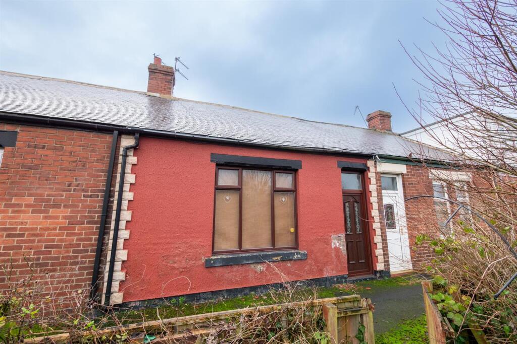 1-bed house on York Street, Silksworth, Sunderland, £40,000