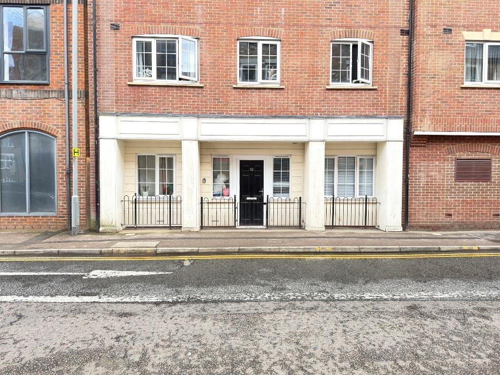 Main image of property: The Elms, John Street, Town Centre, Luton, Bedfordshire, LU1 2EE