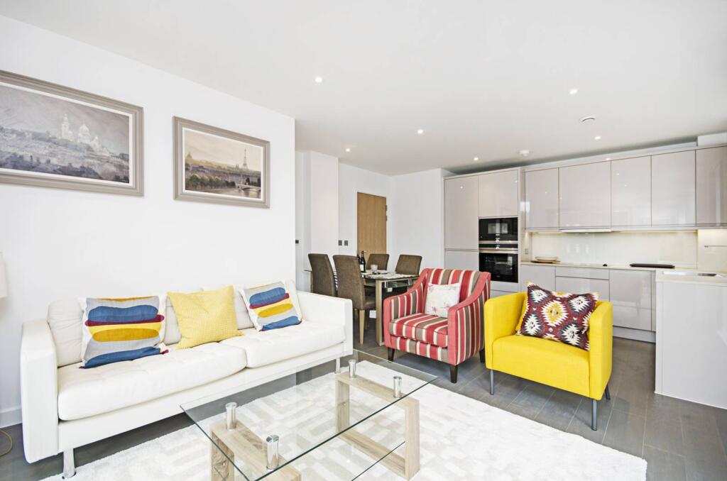 Main image of property: Lismore Boulevard, Barnet, London, NW9
