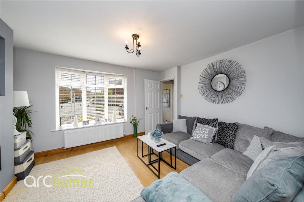 House in Wigan, Greater Manchester - More