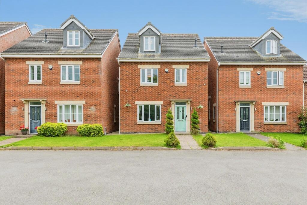 Main image of property: Binley Road, Binley, Coventry