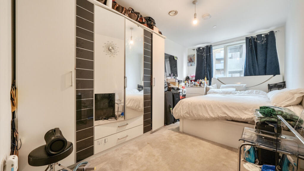 Catalina Apartments, Waterline Way, Deptford, SE8 3JQ photo 2