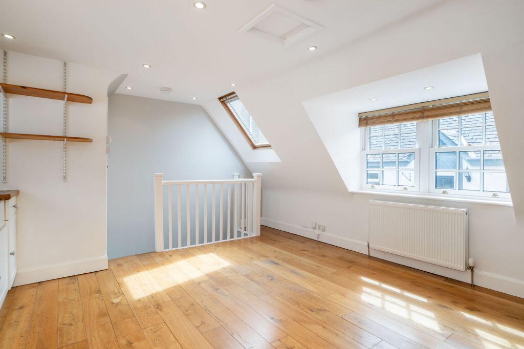House in Edinburgh - View 5