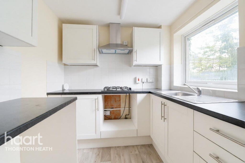 Apartment in London - View 2