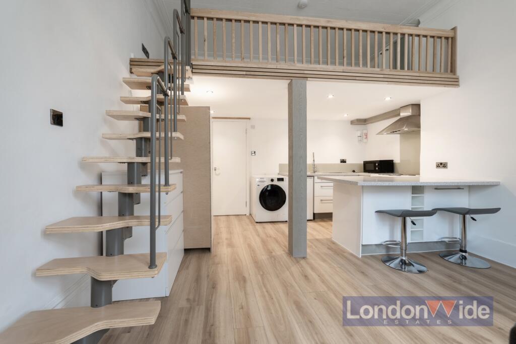 Main image of property: 27a, Lanhill Road, London, W9