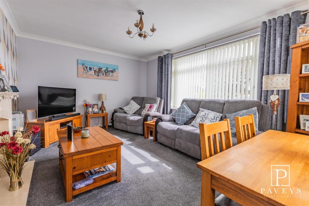 Frinton Road, Kirby Cross, Frinton-On-Sea photo 4