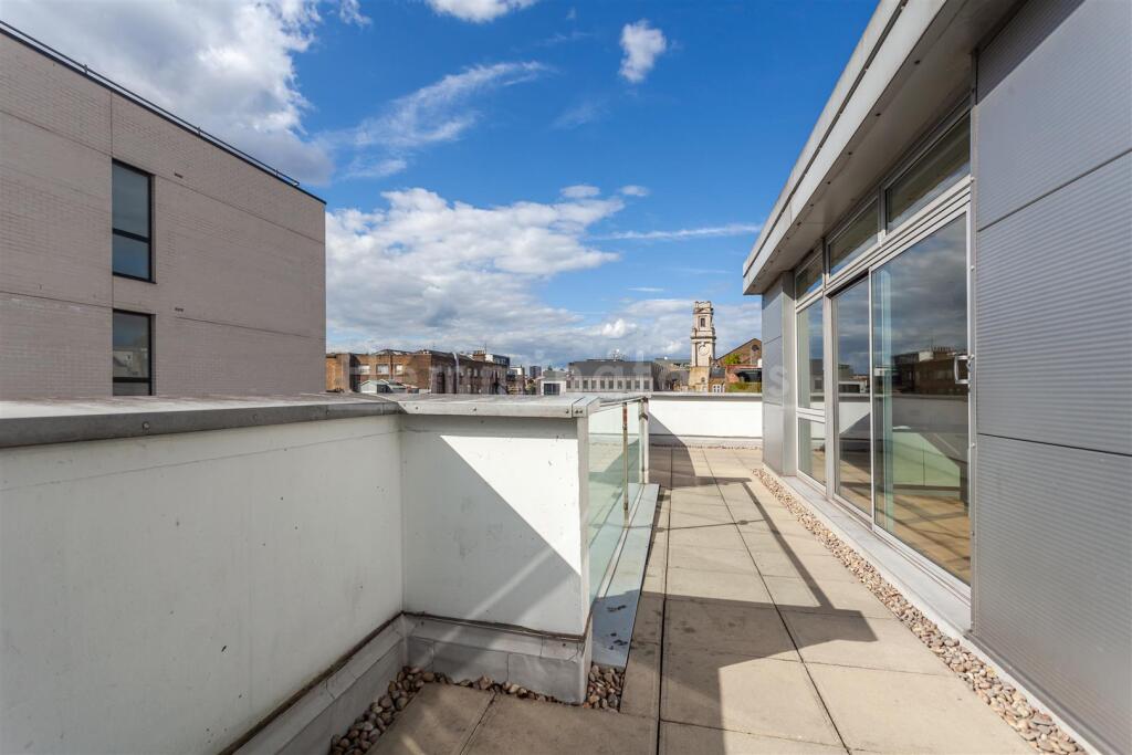 Apartment in London, Shoreditch - View 2