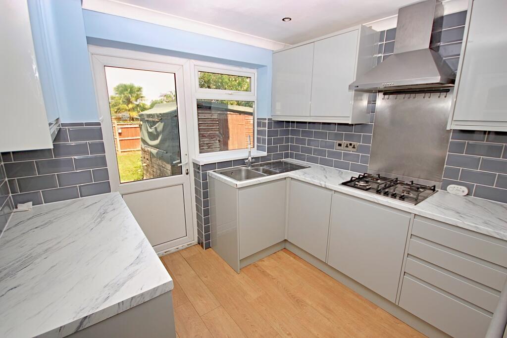 House in Maidstone, Allington - View 2