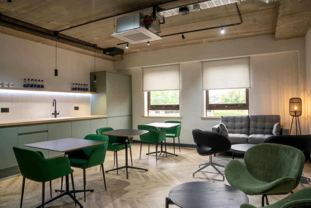 4th Floor Kitchen breakout.jpg
