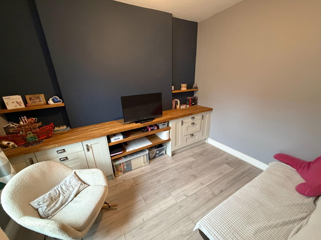 Tirycoed Road, Glanamman, Ammanford, SA18 2YE photo 4
