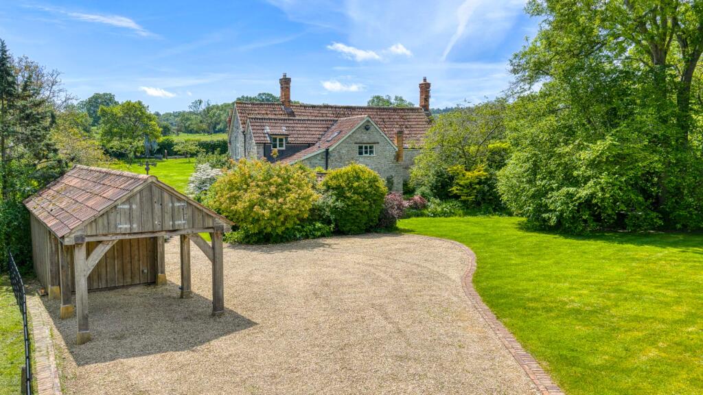 House in Butleigh, Somerset - View 4