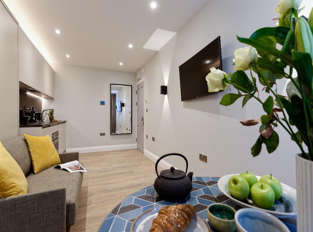 Studio flat for rent