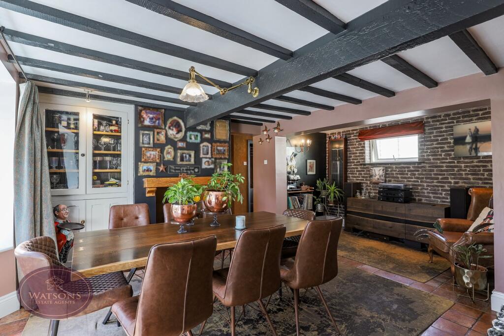 House in Broxtowe, Eastwood - View 2