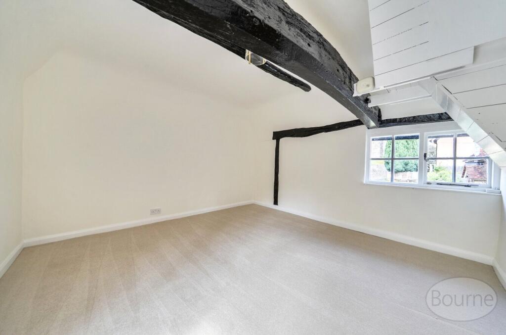 House in Guildford - View 5