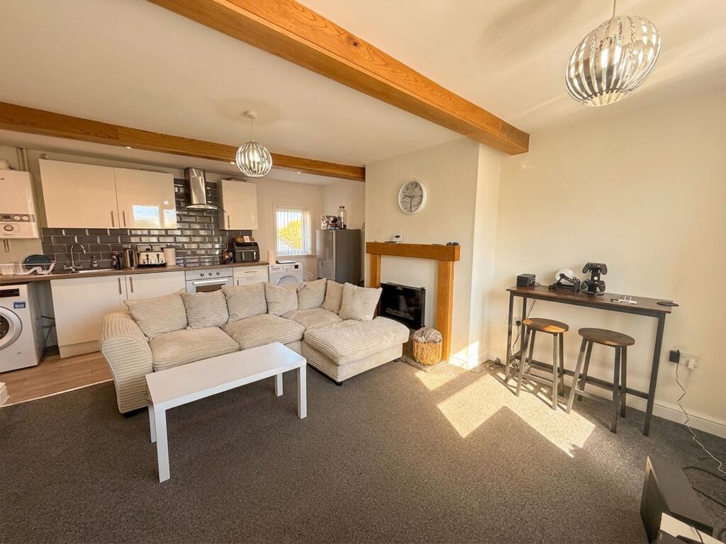 Kirby Row, Huddersfield, HD5 photo 4
