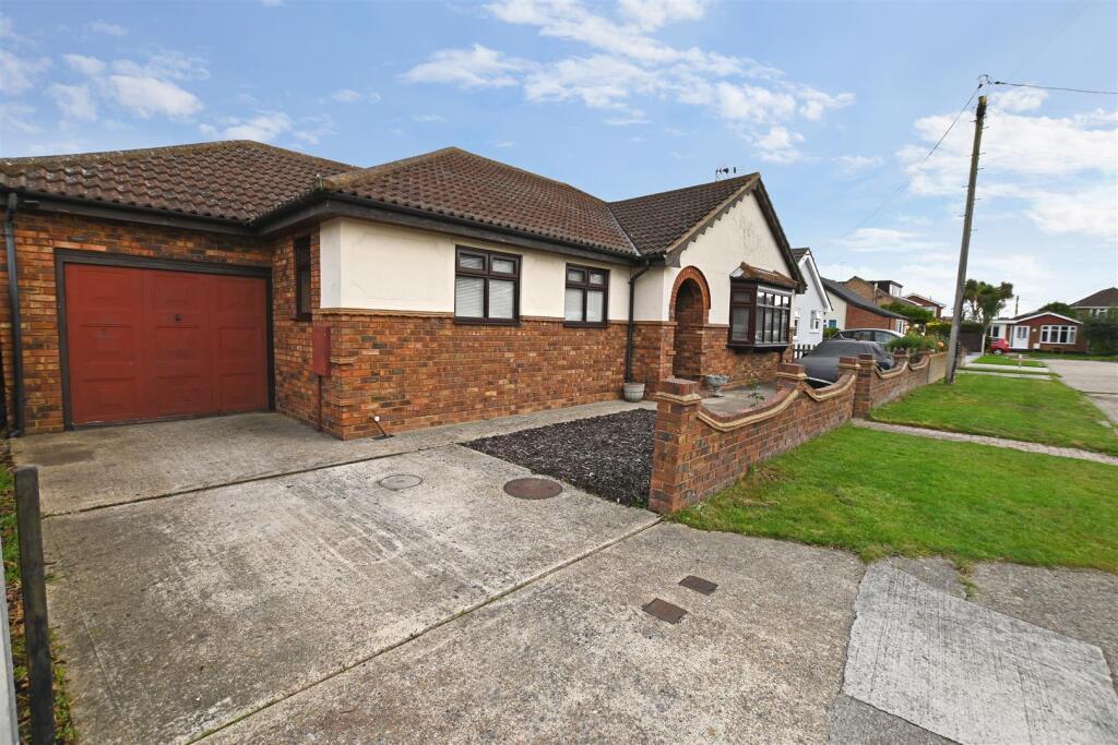House in Southend-on-Sea - View 2