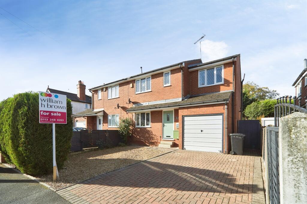 Main image of property: Fearnville Mount, LEEDS