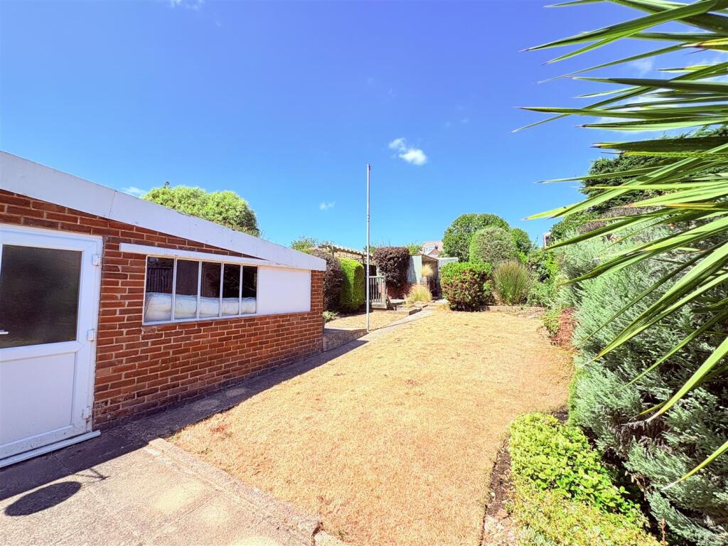 House in Fareham, Hampshire - View 2