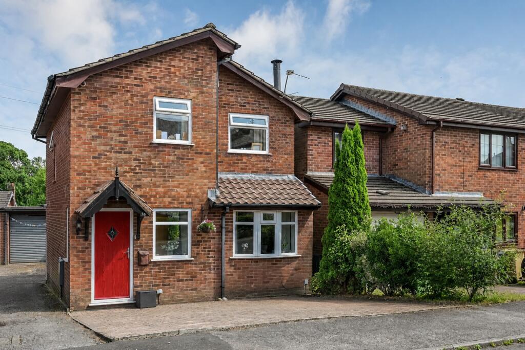 Main image of property: Higher Shady Lane, Bromley Cross, Bolton, Lancashire, BL7 9