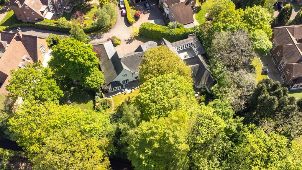 Additional image 78 of Selwyn Walk, Little Aston, Sutton Coldfield