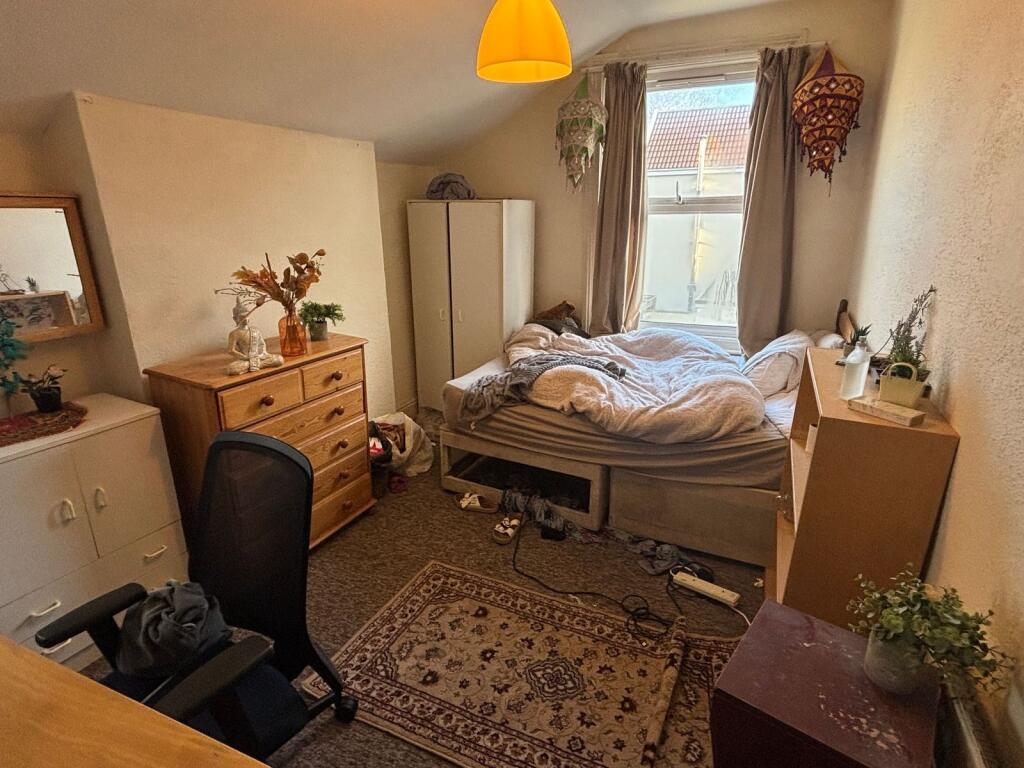 Apartment in Bristol, Pigsty Hill, Bishopston - View 5