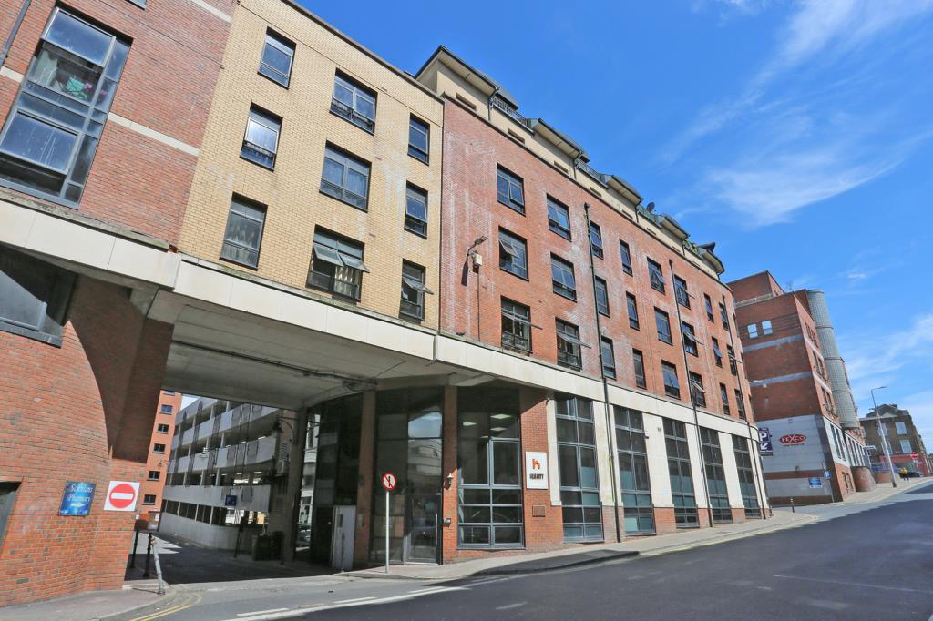 Main image of property: 401 Mount Kennett House, Dock Road, Limerick, V94 K7F8