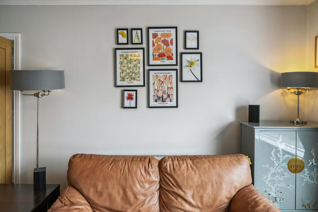 House in Giffnock, North Williamwood, Braidbar - View 5