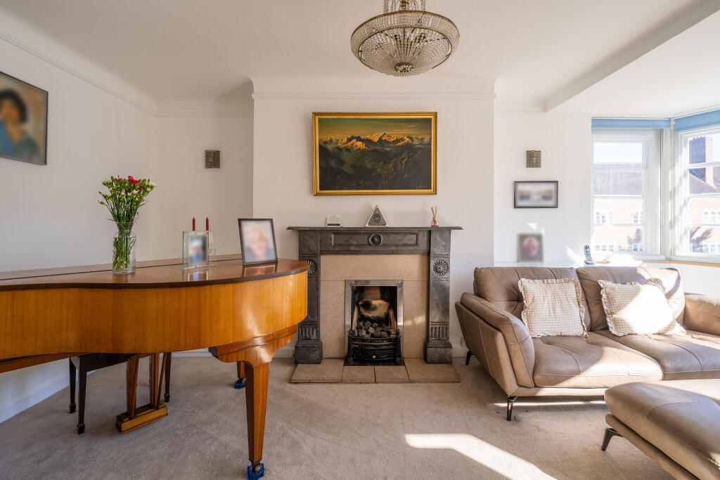 Apartment in London - View 4