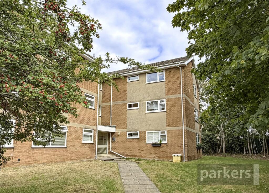 Main image of property: Woodlands Road, Witney, Oxfordshire, OX28