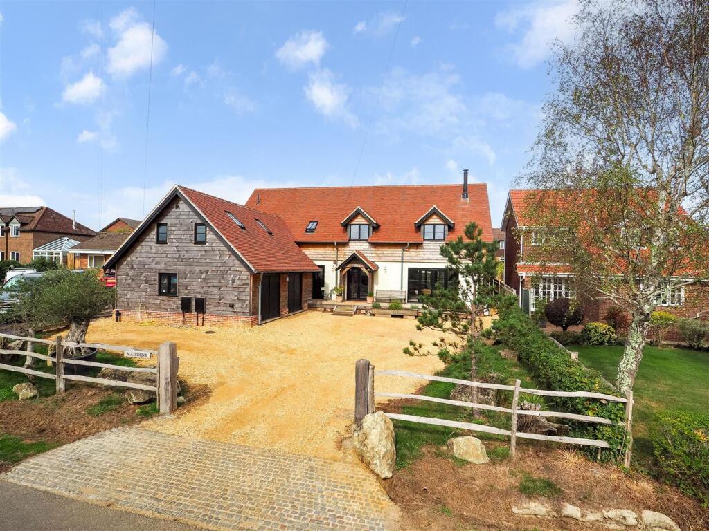 5-bed detached on School Lane, Denmead, £1,000,000