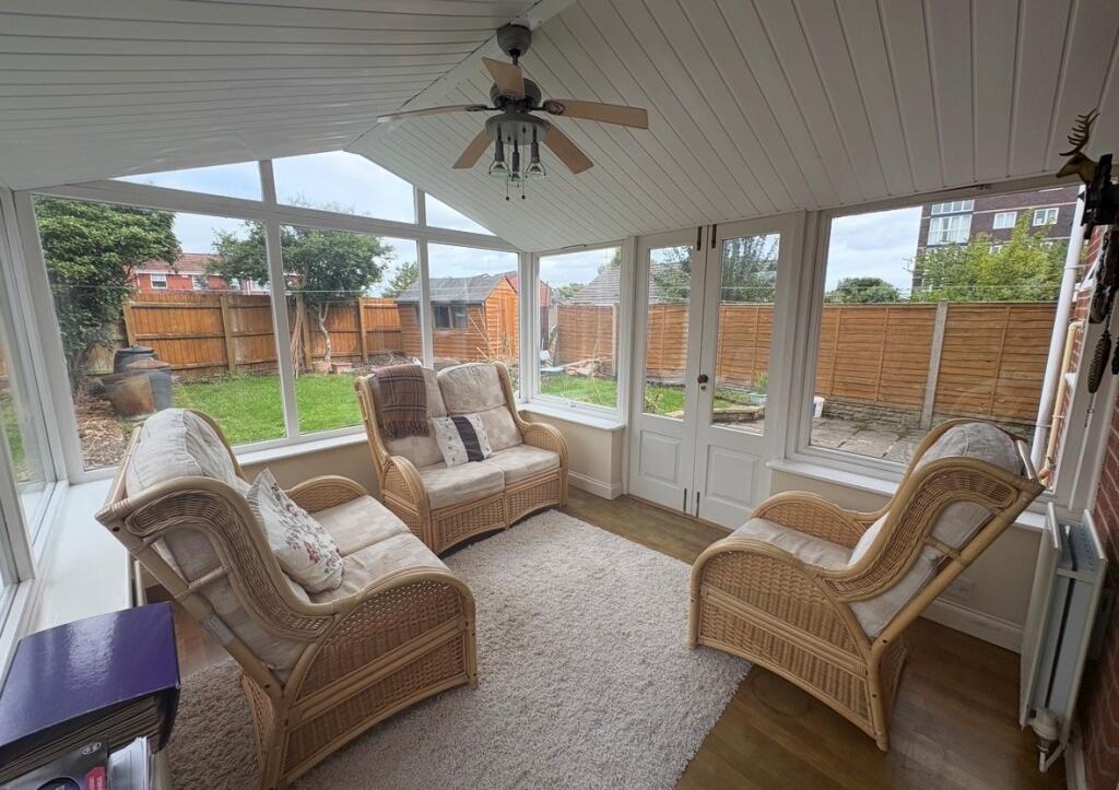 House in Stoke-on-Trent - View 4