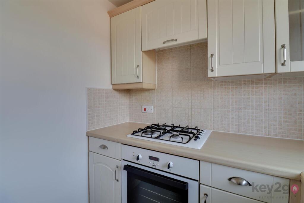 Apartment in Sheffield - More