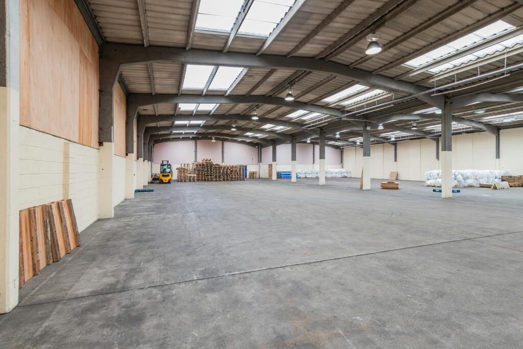 Unit 1 St Andrews Trad. Est., Avonmouth-18.jpg