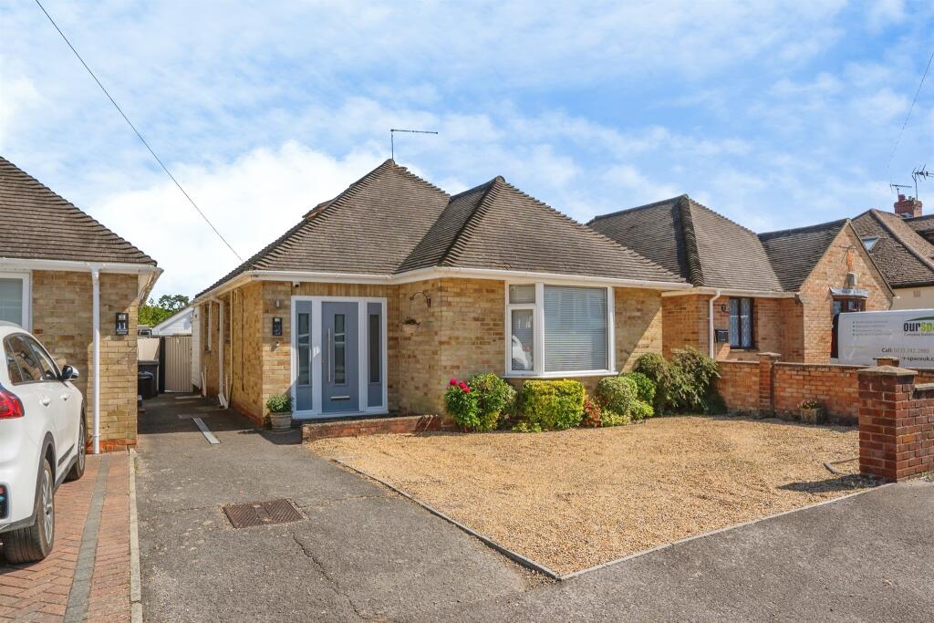 Main image of property: Elmwood Avenue, Waterlooville