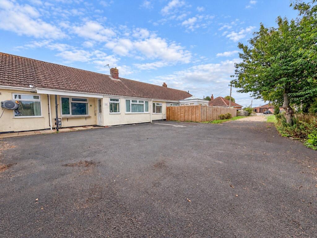 House in Highbridge, Alstone, West Huntspill - View 2